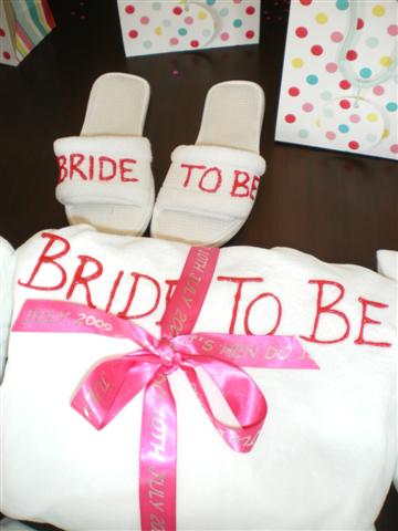 bride-to-be-ribbon